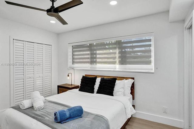 911 N Northlake Drive, Hollywood, FL 33019