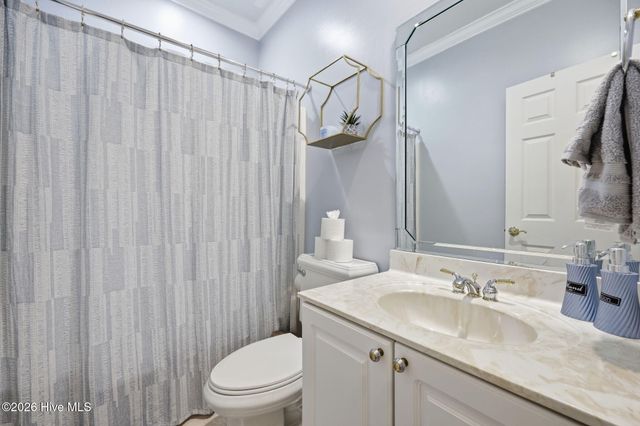 101 White Oak Drive, Greenville, NC 27858