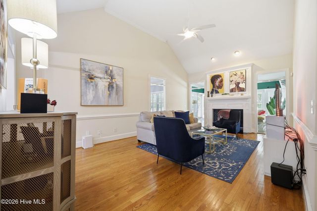 101 White Oak Drive, Greenville, NC 27858