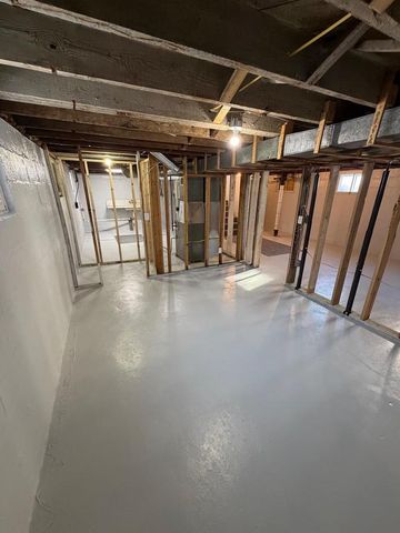 310 S CLAY STREET, Green Bay, WI 54301