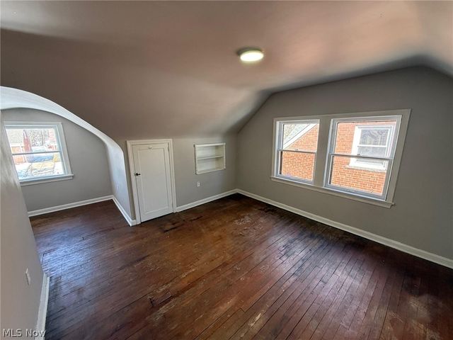 5713 South Boulevard, Maple Heights, OH 44137