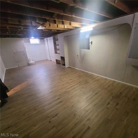 5713 South Boulevard, Maple Heights, OH 44137