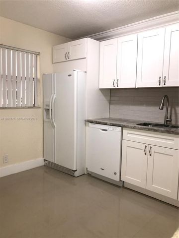 3100 Riverside Dr 108, Coral Springs, FL 33065