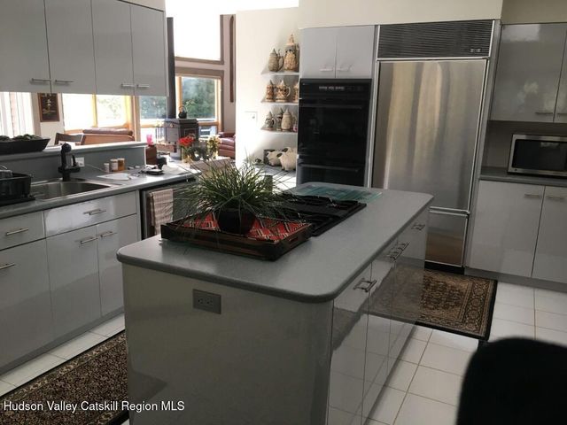 32 Glennamaddy Drive, Windham, NY 12496