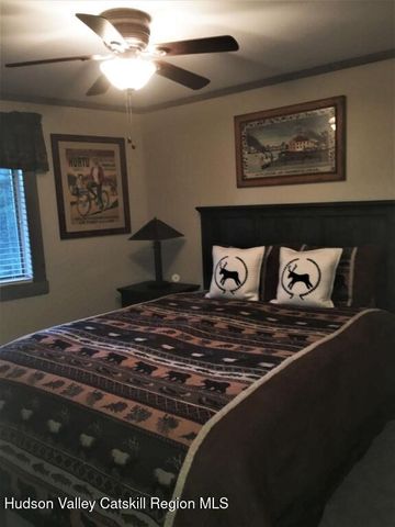 32 Glennamaddy Drive, Windham, NY 12496