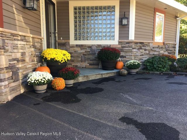 32 Glennamaddy Drive, Windham, NY 12496