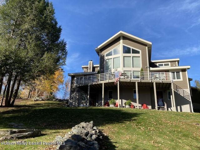 32 Glennamaddy Drive, Windham, NY 12496