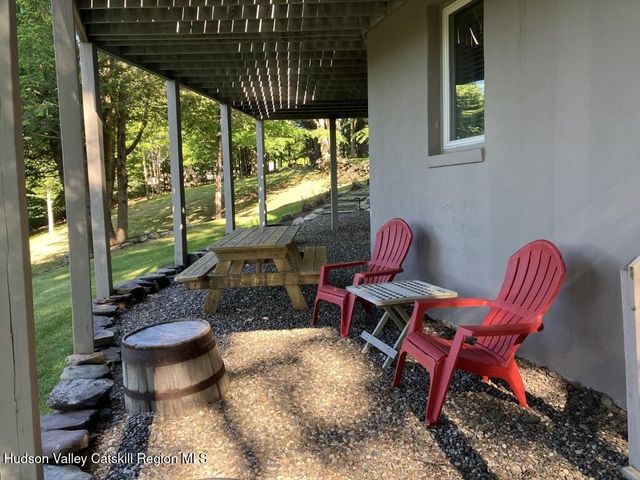 32 Glennamaddy Drive, Windham, NY 12496