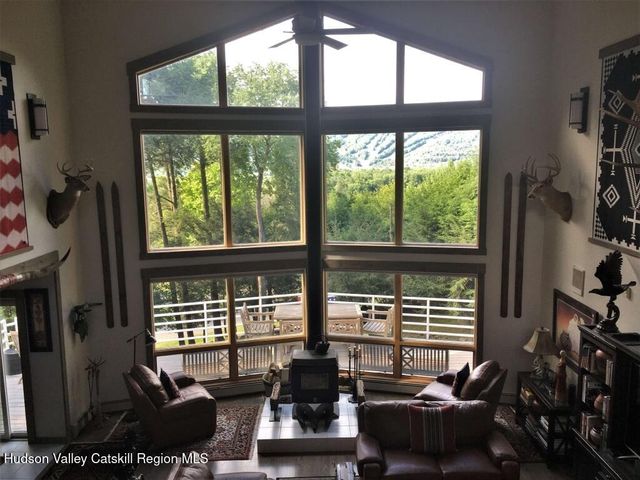 32 Glennamaddy Drive, Windham, NY 12496