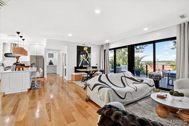 2510 N 89th Street, Caseyville, IL 62232