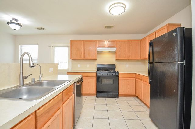 13118 Crescent Manor Lane, Houston, TX 77072