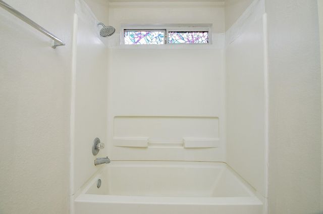 13118 Crescent Manor Lane, Houston, TX 77072