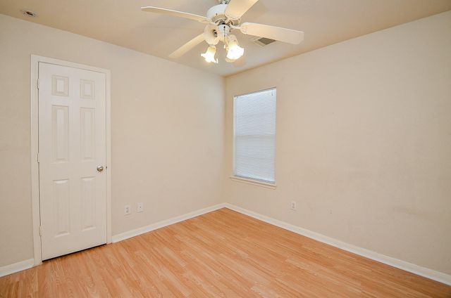 13118 Crescent Manor Lane, Houston, TX 77072