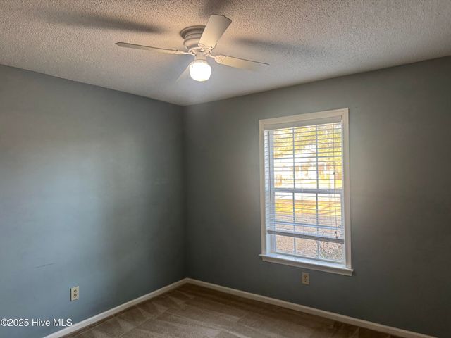 107 Plantation Boulevard, Jacksonville, NC 28540