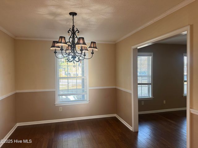 107 Plantation Boulevard, Jacksonville, NC 28540