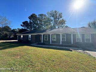 107 Plantation Boulevard, Jacksonville, NC 28540