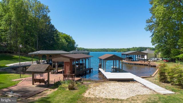 141 BECKY CT, Bumpass, VA 23024