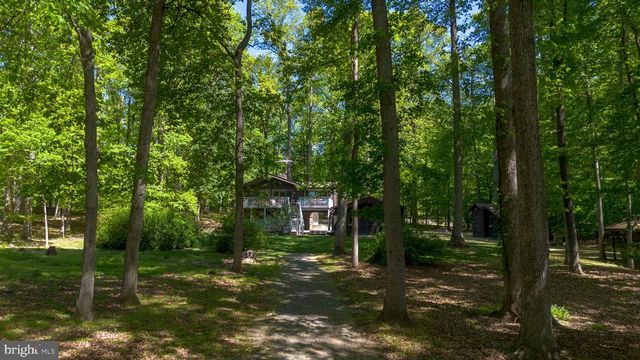 141 BECKY CT, Bumpass, VA 23024