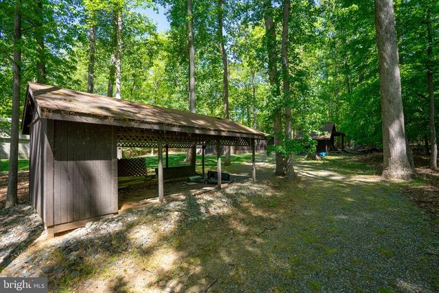 141 BECKY CT, Bumpass, VA 23024