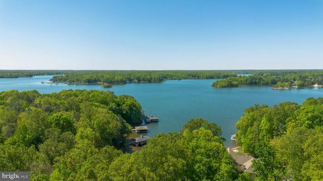 141 BECKY CT, Bumpass, VA 23024