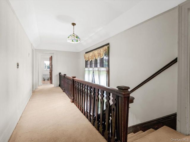 51 Crescent Road, Port Washington, NY 11050
