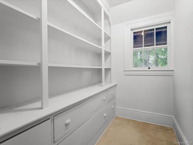 51 Crescent Road, Port Washington, NY 11050