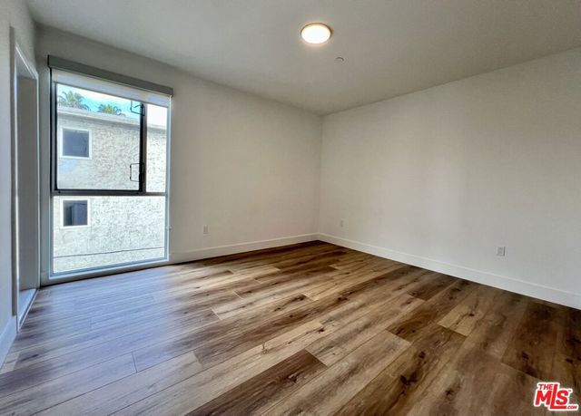 5801 Camerford Avenue PH6, Los Angeles, CA 90038