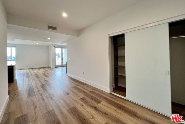5801 Camerford Avenue PH6, Los Angeles, CA 90038