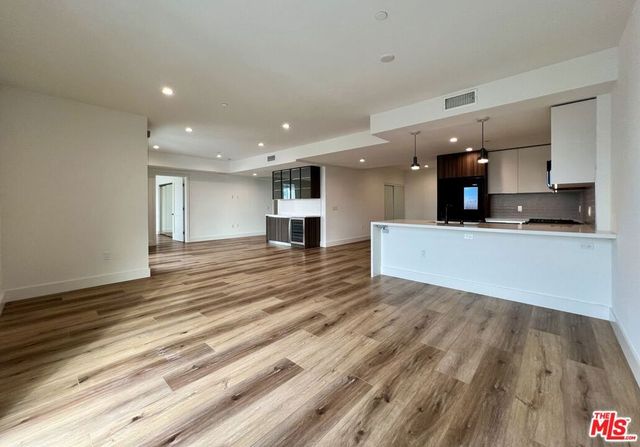 5801 Camerford Avenue PH6, Los Angeles, CA 90038