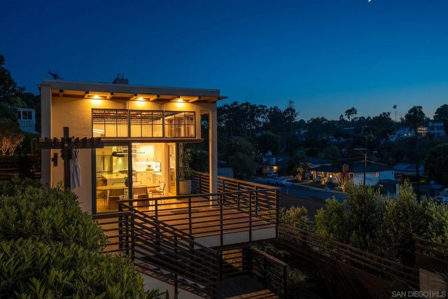 3434 Jennings St, San Diego, CA 92106