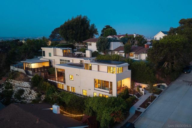 3434 Jennings St, San Diego, CA 92106