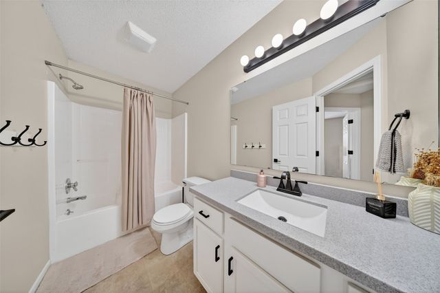 1074 Cory Court, North Liberty, IA 52317