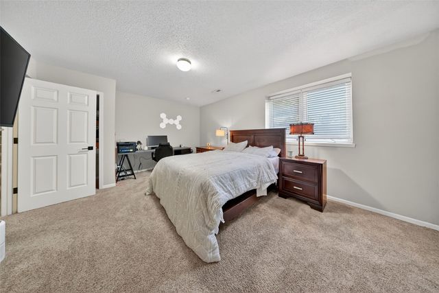 1074 Cory Court, North Liberty, IA 52317