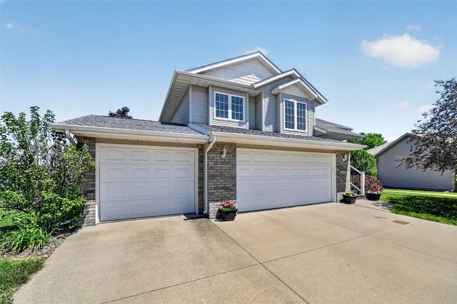1074 Cory Court, North Liberty, IA 52317