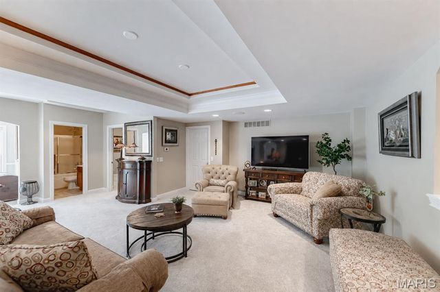 4484 Kingfisher Court, Augusta, MO 63332