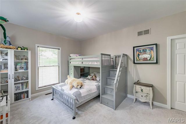4484 Kingfisher Court, Augusta, MO 63332