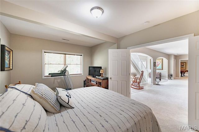 4484 Kingfisher Court, Augusta, MO 63332