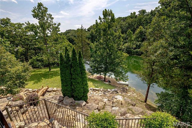 4484 Kingfisher Court, Augusta, MO 63332