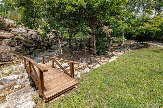 4484 Kingfisher Court, Augusta, MO 63332