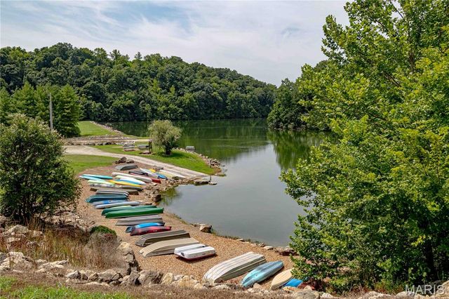 4484 Kingfisher Court, Augusta, MO 63332