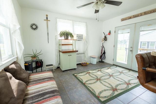 3044 E CHESTNUT AVE, Vineland, NJ 08361