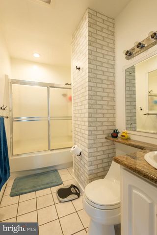 3044 E CHESTNUT AVE, Vineland, NJ 08361