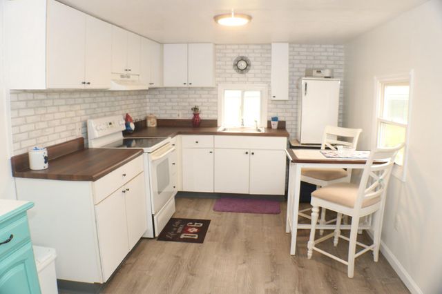 3044 E CHESTNUT AVE, Vineland, NJ 08361