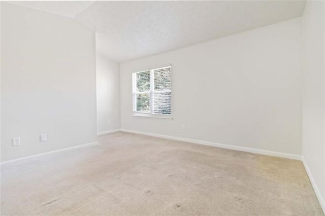 2725 Wildflower Lane, Snellville, GA 30039