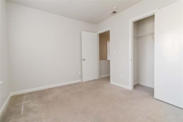 2725 Wildflower Lane, Snellville, GA 30039