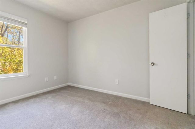 2725 Wildflower Lane, Snellville, GA 30039