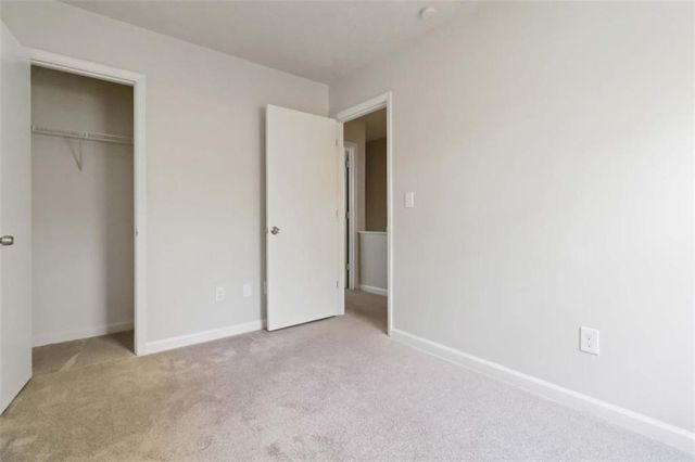 2725 Wildflower Lane, Snellville, GA 30039