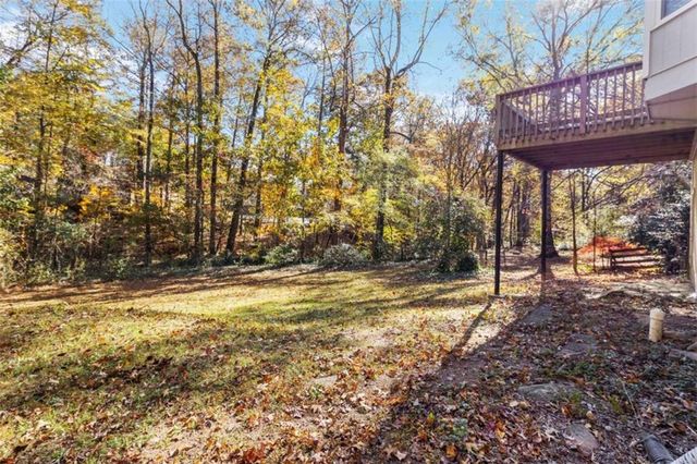 2725 Wildflower Lane, Snellville, GA 30039