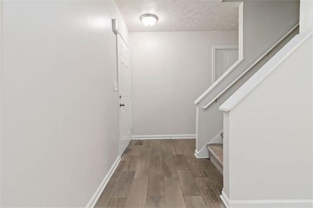 2725 Wildflower Lane, Snellville, GA 30039