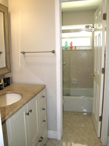 892 N High Point Boulevard N D, Delray Beach, FL 33445